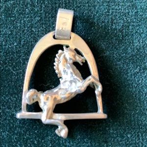 Horse necklace pendant